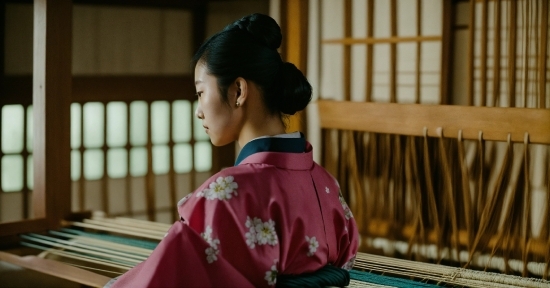 Bun, Kimono, Event, Child, Tradition, Sitting