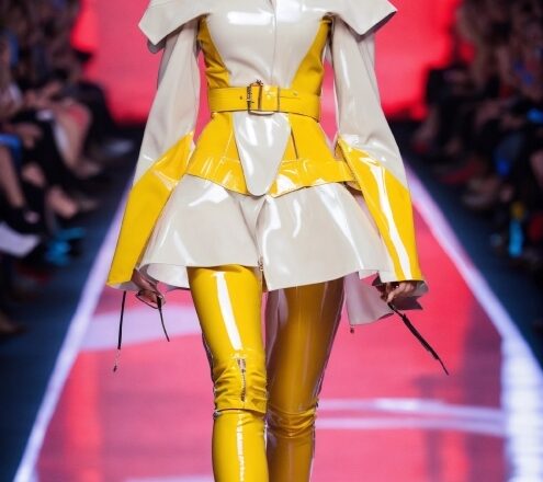 Fashion, Waist, Yellow, Thigh, Fashion Design, Runway