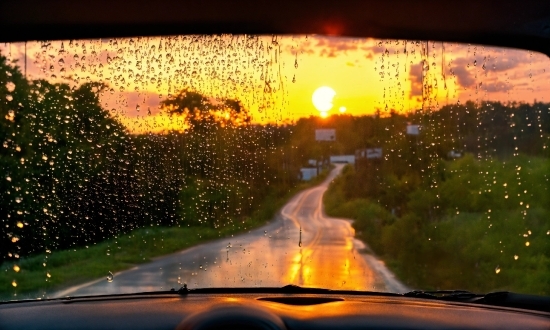 Atmosphere, Automotive Lighting, Water, Hood, Light, Nature