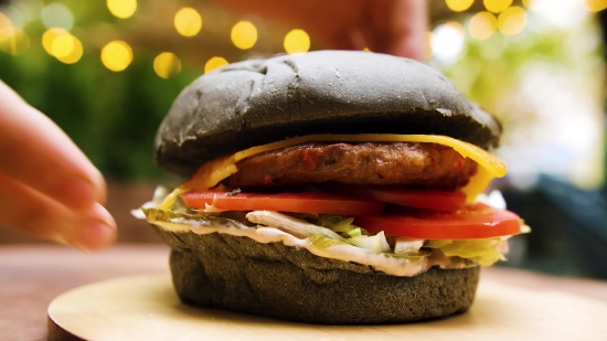 8k Stock Video, Cheeseburger, Hamburger, Sandwich, Pistachio, Lettuce