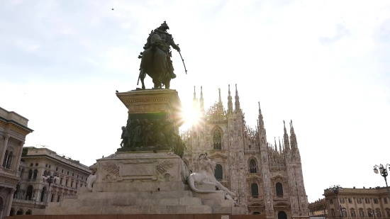 Y2mate Music Download, Statue, Structure, Architecture, Pedestal, Fountain